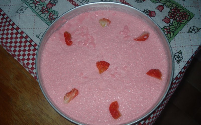 Mousse de morango fenomenal