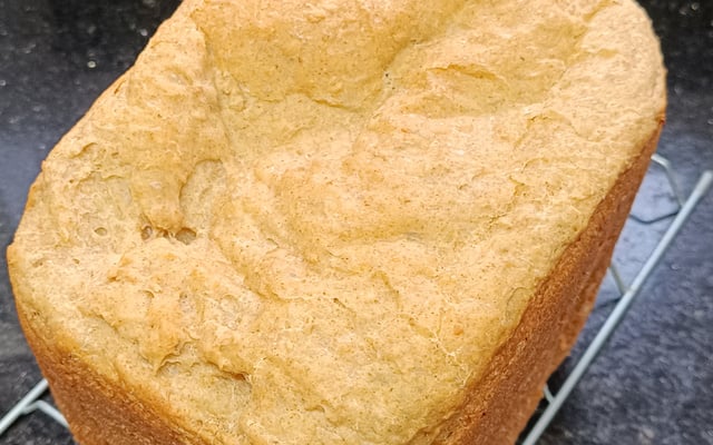 Pão de aveia na máquina de pão