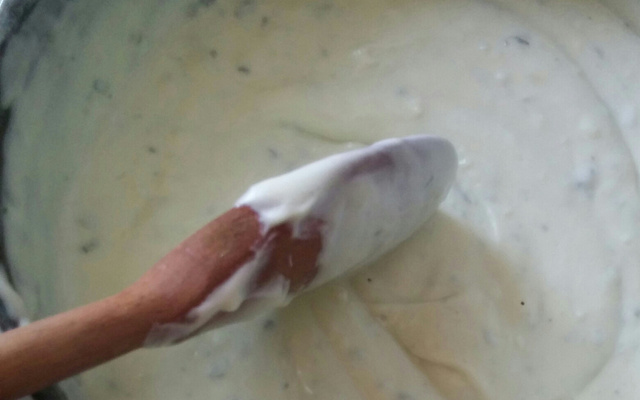 Molho de queijo gorgonzola