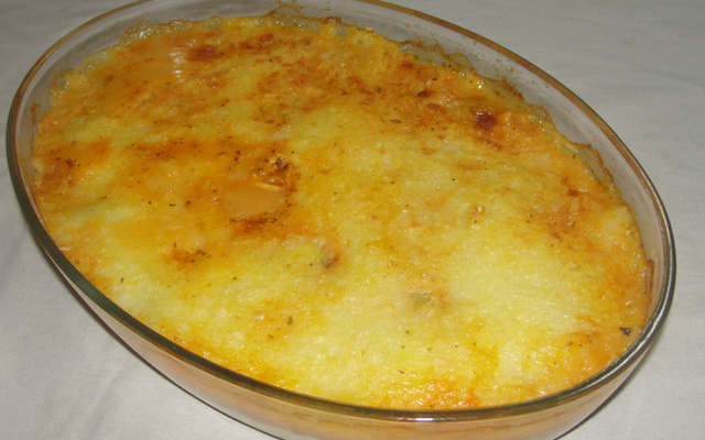 Bolo de batata com frango
