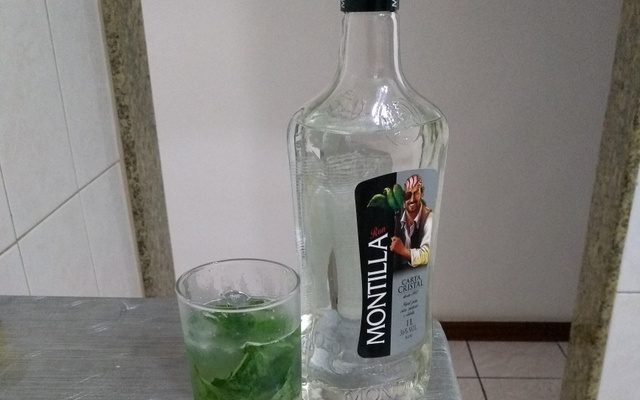 Mojito tradicional cubano