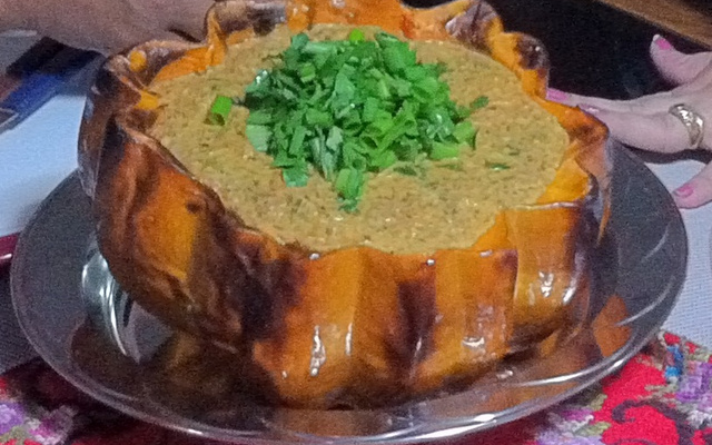 Carne de sol na abóbora