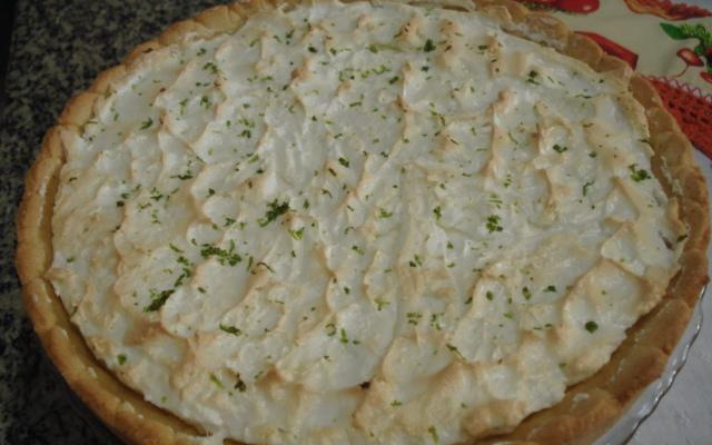 Torta cremosa de limão