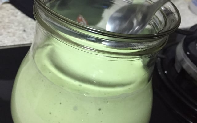 Patê de alho e salsinha