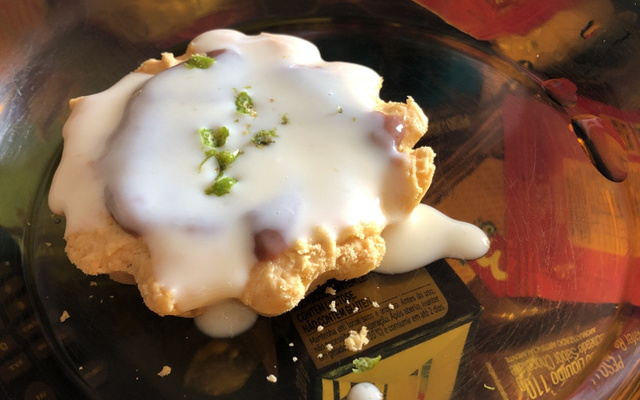 Tortinha de limão com brigadeiro