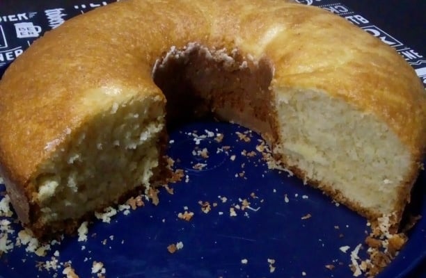 Bolo de laranja inteira