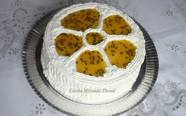 Bolo mousse de maracujá