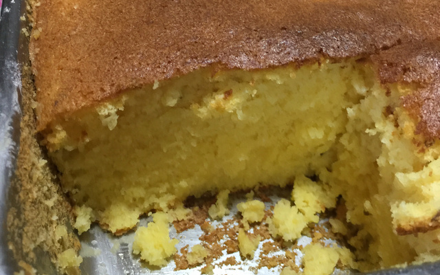 Bolo de fubá cozido