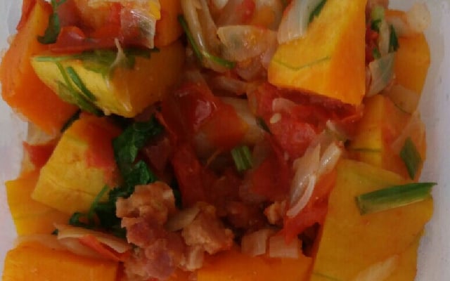 Abóbora refogada com bacon