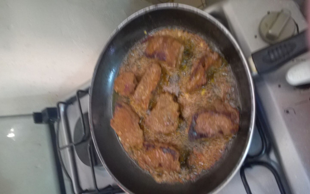 Figado acebolado nordestino