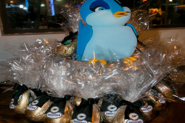 Ovo de Páscoa Andorinha Extra Virgem Vintage