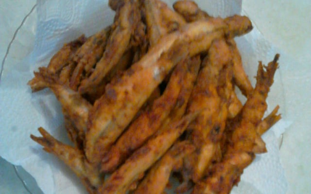 Manjubinha crocante aperitivo