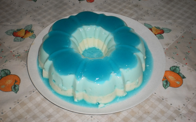 Pudim de Gelatina de Tuti-Fruti