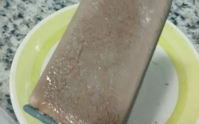 Picolé de chocolate