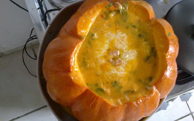 Bobó de camarão na moranga