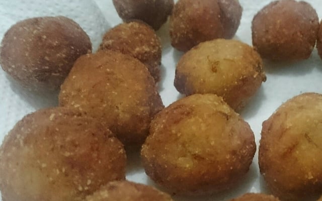 Bolinho de costela