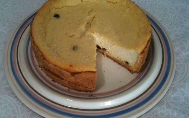 Torta delicada de ricota com passas chefe Iris Baldissara