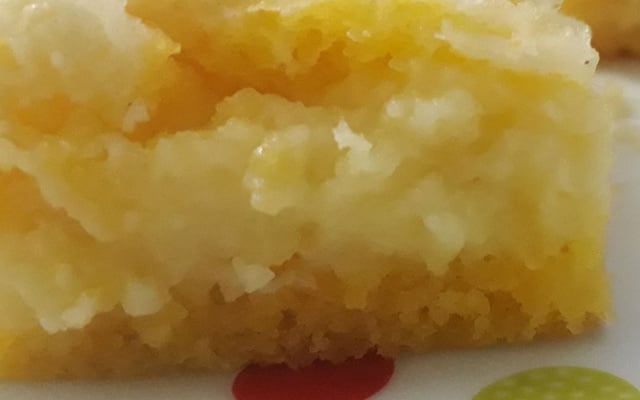 Bolo cremoso de fubá