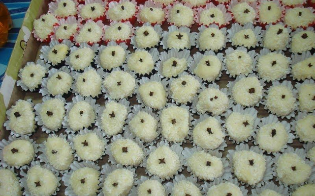 Beijinhos de mandioca