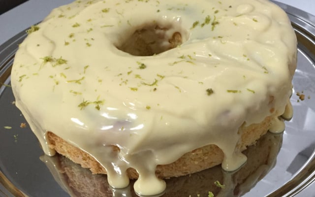 Bolo de limão siciliano