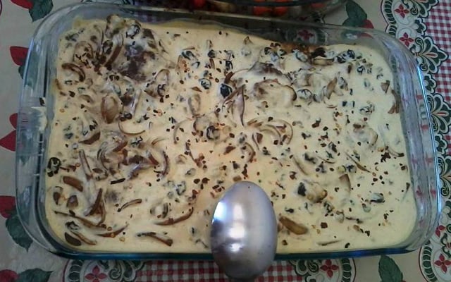 Bife ao molho de mostarda