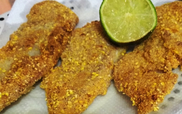Tilápia frita da Cris