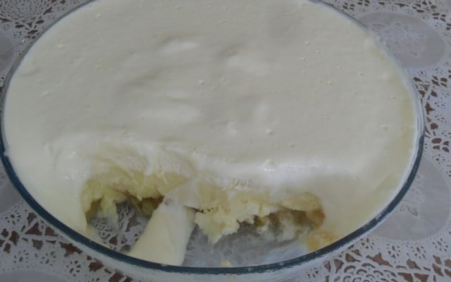 Torta gelada de abacaxi