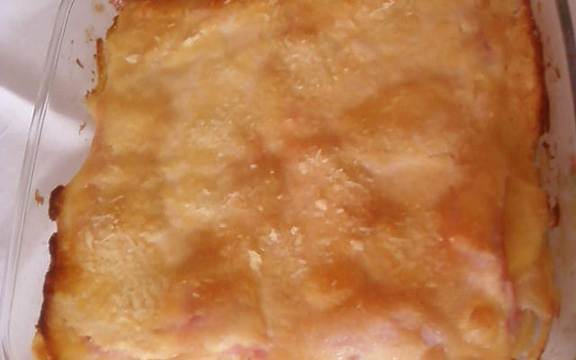 Batatas em camadas - fácil e deliciosa