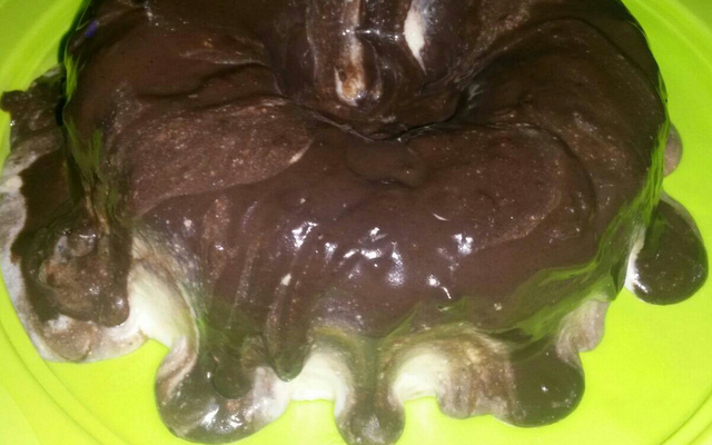 Sorvete de pudim com chocolate