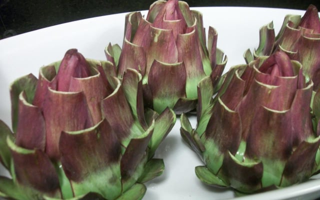 Alcachofra com molho