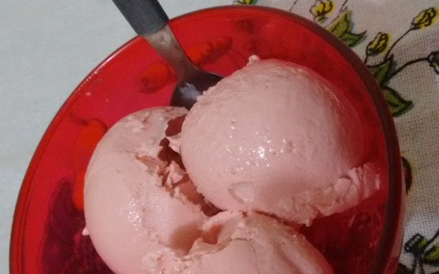 Sorvete de morango