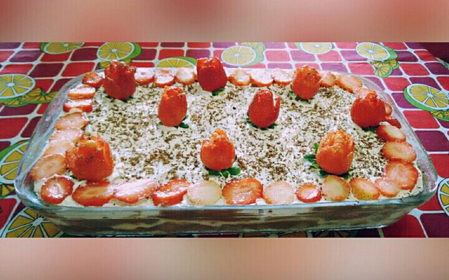 Pavê de morango com chocolate