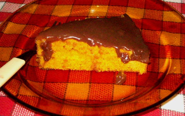 Bolo de chocolate com coco