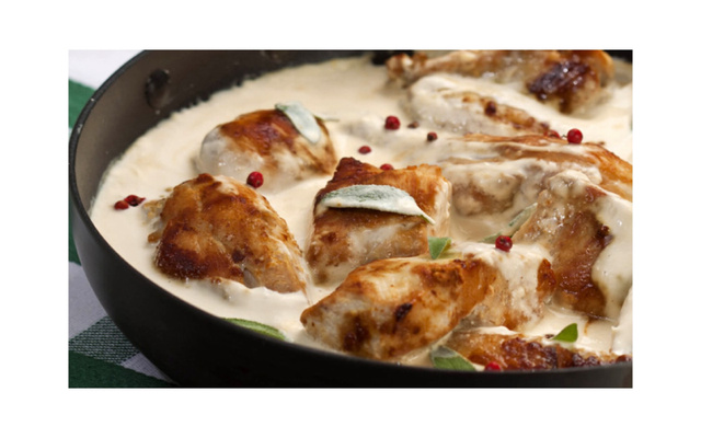 Frango cremoso com temperos