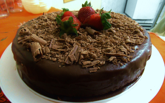 Torta de chocolate com morango