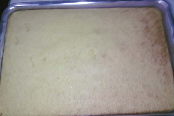 Bolo furanja (fubá com laranja)