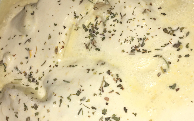 Filé de tilápia ao molho de requeijão