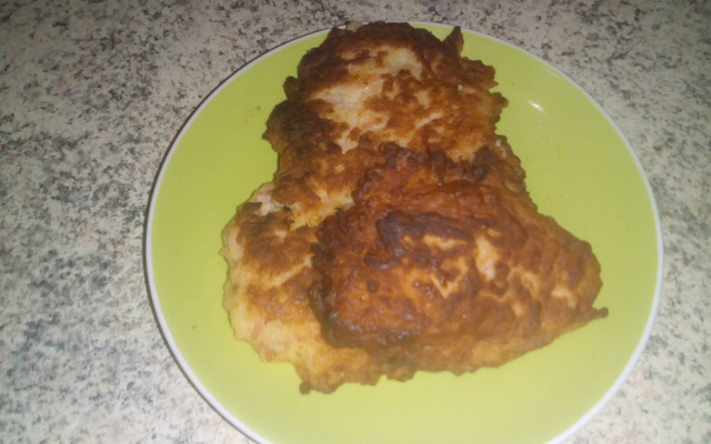 Bolinho (bifinho) de macarrão 