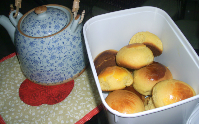 Pão de minuto com goiabada