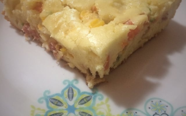 Torta de linguiça de liquidificador