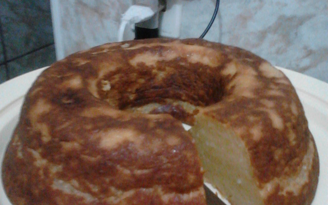 Bolo de macaxeira cozida