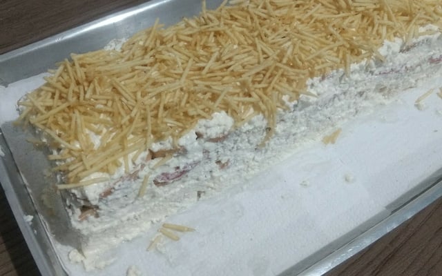 Sanduíche de salame