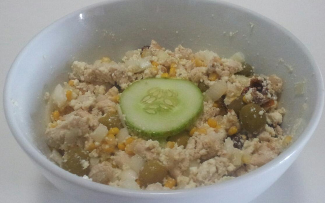 Super salada de frango e ricota