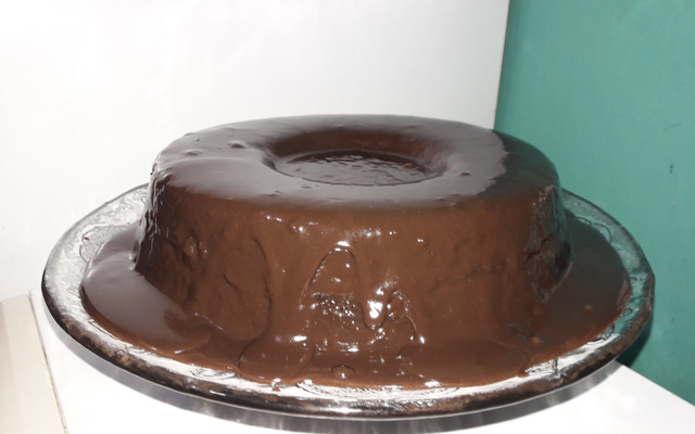 Cobertura para bolo vulcão