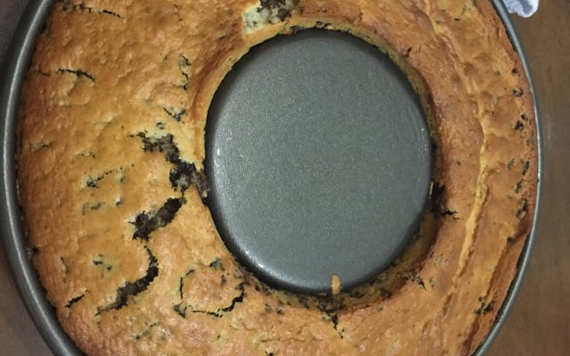 Bolo formigueiro simples (de liquidificador)