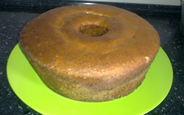Bolo de iogurte com canela
