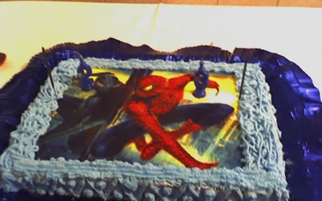 Bolo aniversário Cauã