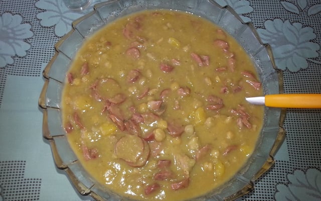Puchero de grão de bico