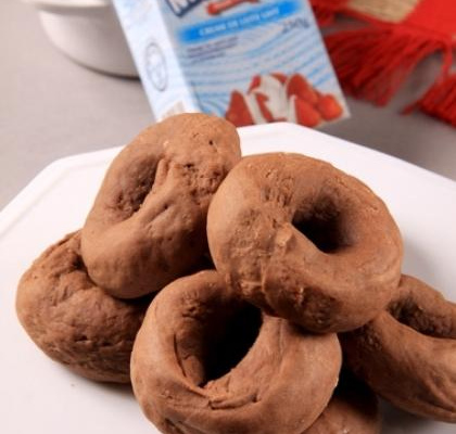 Rosquinhas de Creme de Leite com Chocolate