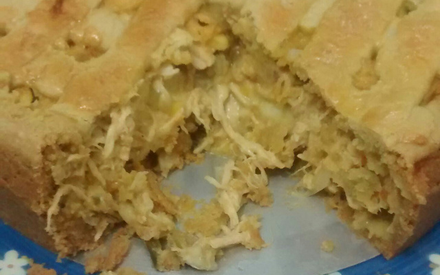 Torta de frango com massa podre